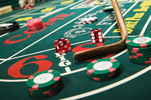 Teen Patti hand rankings displayed on a live dealer table